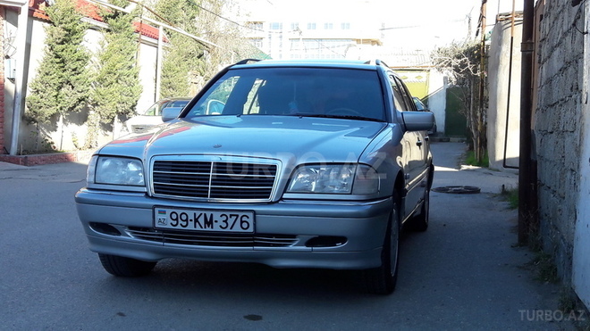 Mercedes C 240 1999, 272,550 km - 2.4 l - Bakı