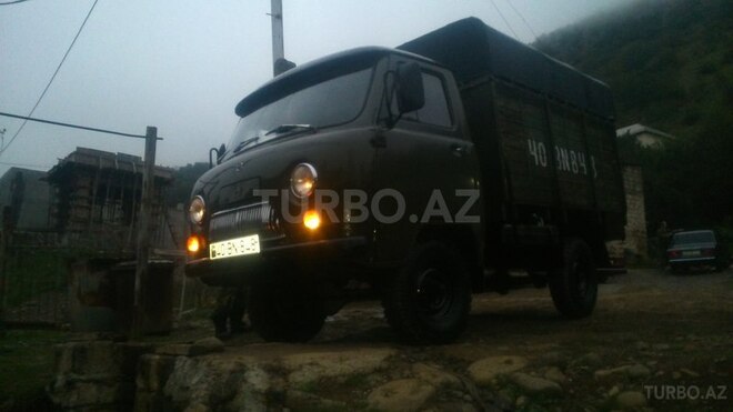 UAZ 3303 1991, 250,000 km - 2.4 l - Yardımlı