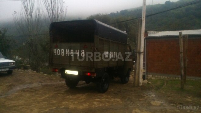 UAZ 3303 1991, 250,000 km - 2.4 l - Yardımlı