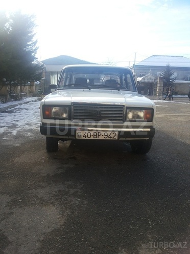 LADA (VAZ) 2107 2006, 180,000 km - 1.6 л - Quba