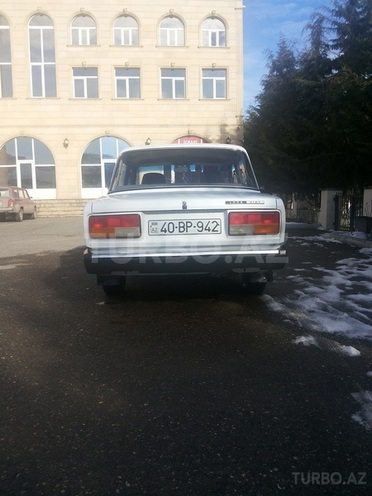 LADA (VAZ) 2107 2006, 180,000 km - 1.6 л - Quba