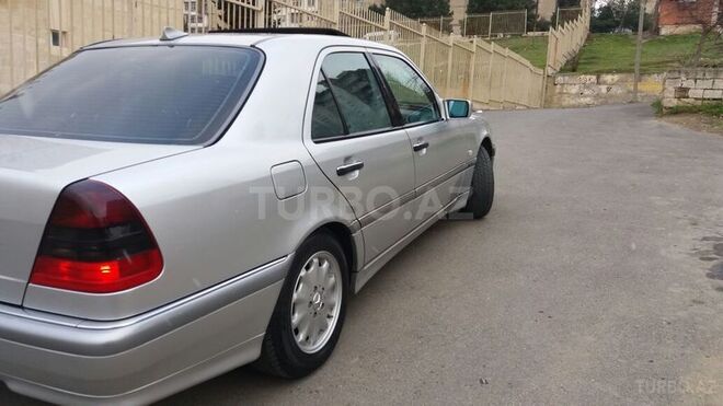 Mercedes C 180 1999, 230,500 km - 1.8 л - Bakı