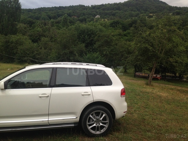 Volkswagen Touareg 2004, 130 km - 4.2 l - Bakı