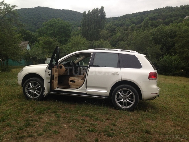 Volkswagen Touareg 2004, 130 km - 4.2 l - Bakı