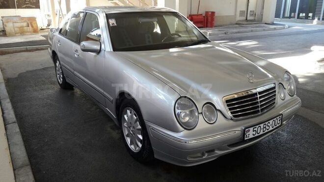 Mercedes E 220 2002, 282,225 km - 2.2 л - Bakı