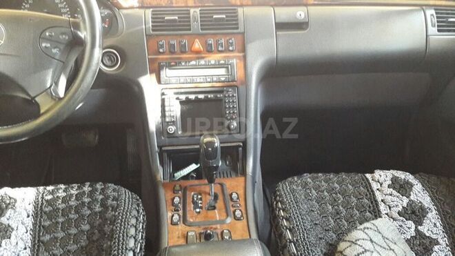 Mercedes E 220 2002, 282,225 km - 2.2 л - Bakı