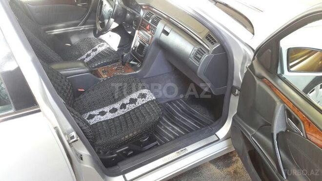 Mercedes E 220 2002, 282,225 km - 2.2 л - Bakı