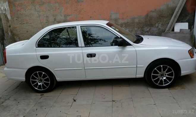 Hyundai Accent 2002, 210,000 km - 1.6 л - Bakı