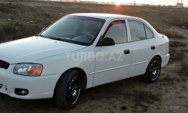 Hyundai Accent 2002, 210,000 km - 1.6 л - Bakı