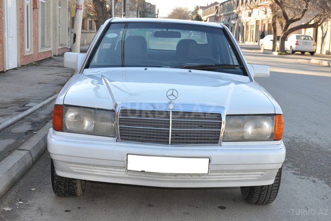Mercedes 190 1992, 320,000 km - 2.0 l - Bakı