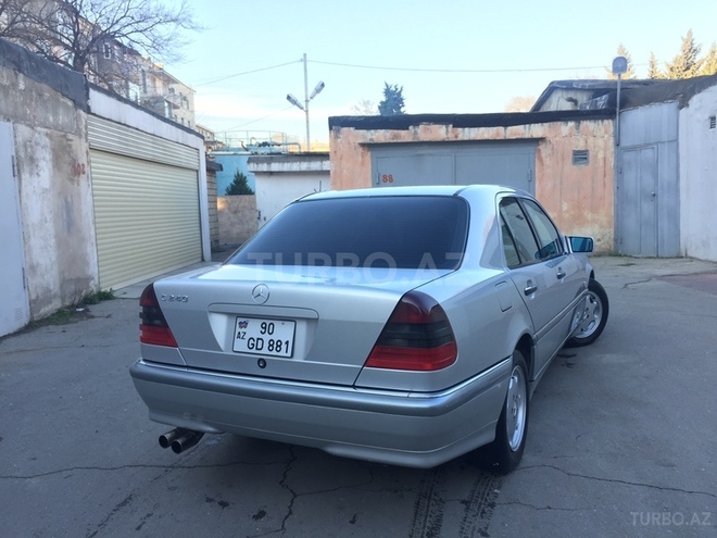 Mercedes C 240 1997, 63,000 km - 2.4 l - Bakı