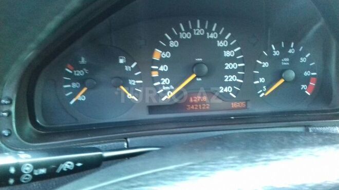Mercedes E 240 1998, 340,000 km - 2.4 l - Sumqayıt
