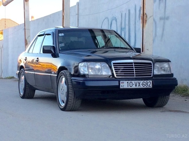 Mercedes E 220 1994, 341,234 km - 2.2 l - Bakı