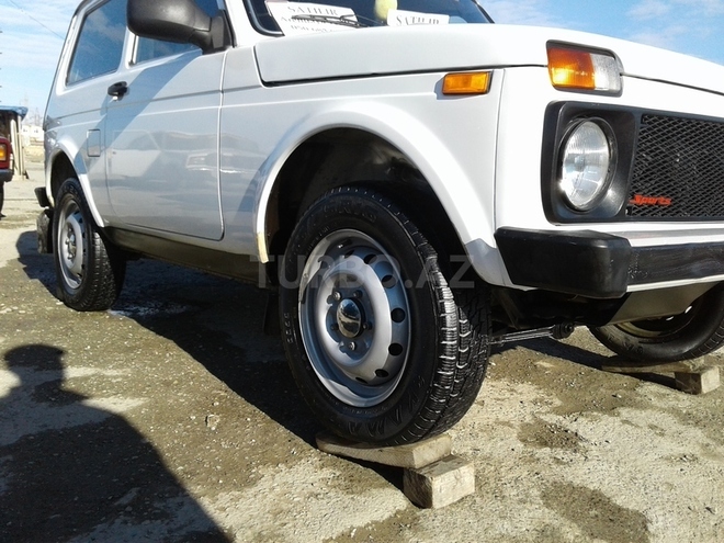 LADA (VAZ) Niva 2010, 131,500 km - 1.7 l - Sumqayıt