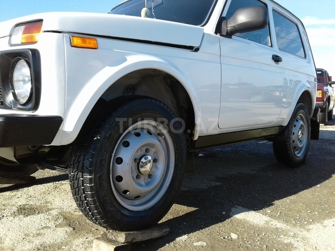 LADA (VAZ) Niva 2010, 131,500 km - 1.7 l - Sumqayıt