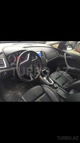 Opel Astra 2012, 41,600 km - 1.6 л - Bakı