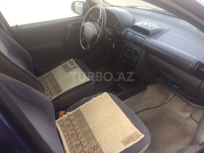 Opel Vita 1997, 129,000 km - 1.4 l - Bakı