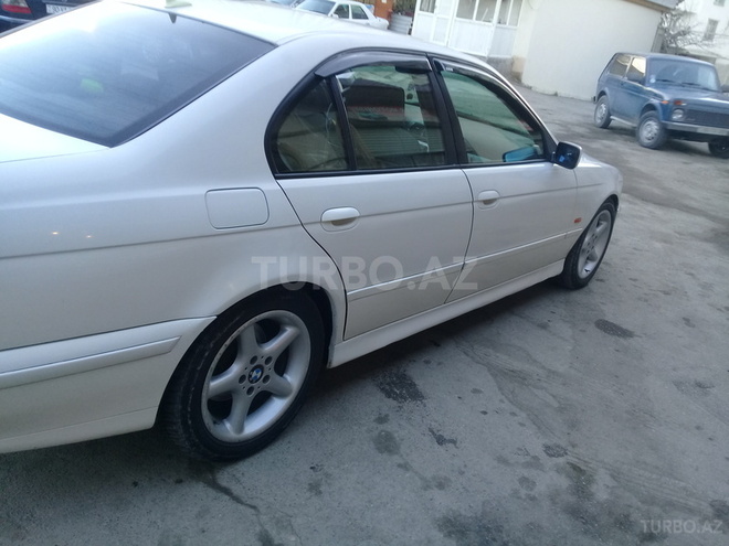 BMW 528 1997, 237,500 km - 2.8 л - Bakı