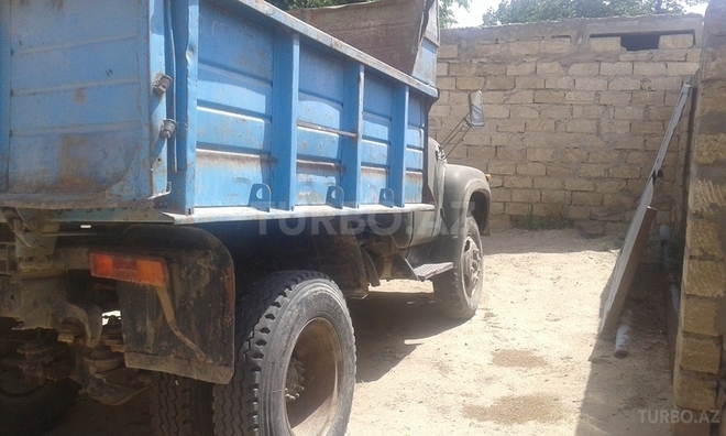 ZIL 130 1990, 220,000 km - 6.0 l - Bakı