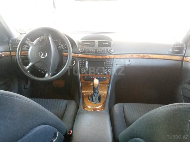 Mercedes E 240 2002, 168,000 km - 2.6 l - Gəncə