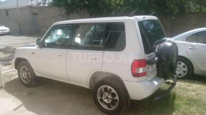 Mitsubishi Pajero io 2001, 16,000 km - 1.8 l - Bakı