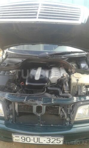 Mercedes C 220 2000, 188,000 km - 2.2 l - Bakı