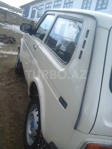 LADA (VAZ) Niva 1993, 4,991 km - 1.6 l - Lerik