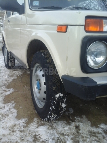 LADA (VAZ) Niva 1993, 4,991 km - 1.6 l - Lerik