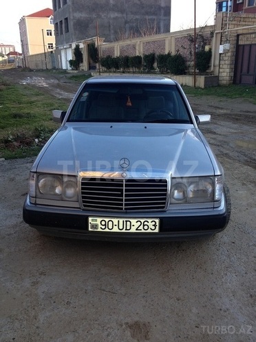 Mercedes E 300 1993, 477,000 km - 3.0 л - Bakı