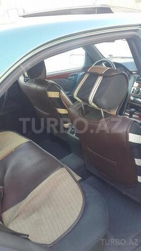 Mercedes E 200 1998, 220,000 km - 2.0 l - Sumqayıt
