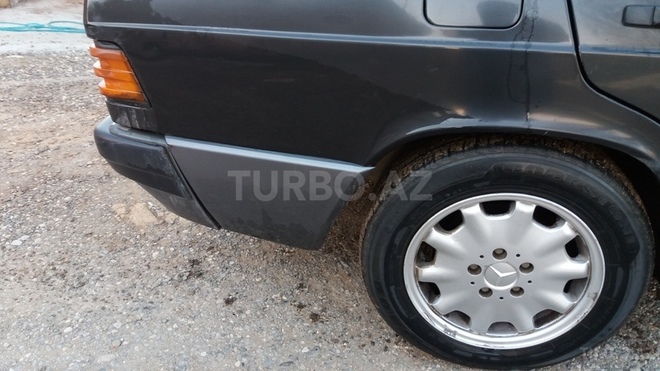 Mercedes 190 1993, 258,000 km - 2.0 л - Bakı