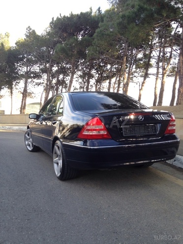 Mercedes C 240 2000, 187,000 km - 2.6 l - Bakı