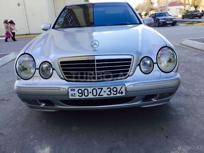 Mercedes E 320 2000, 258,000 km - 3.2 l - Bakı
