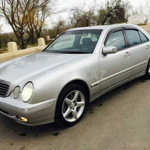 Mercedes E 320 2000, 258,000 km - 3.2 l - Bakı