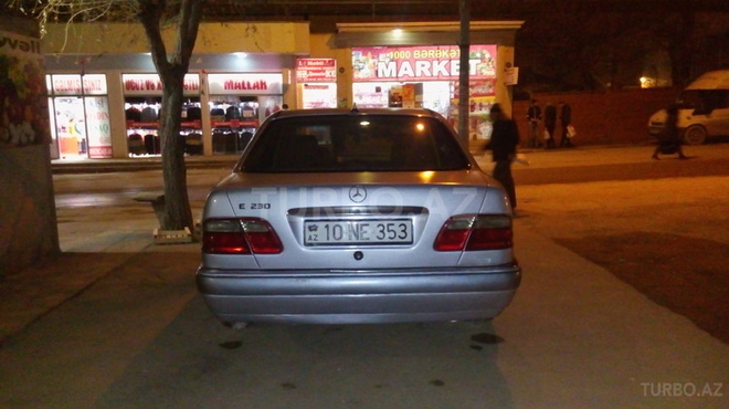 Mercedes E 200 1996, 375,499 km - 2.0 l - Bakı