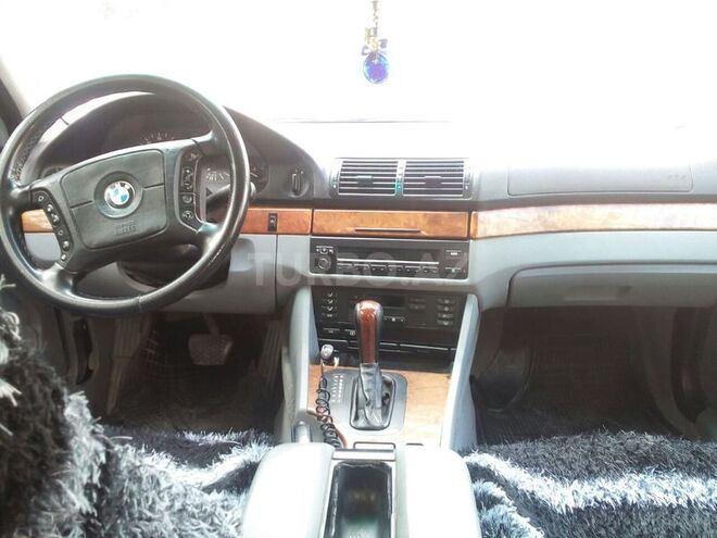 BMW 528 1996, 228,000 km - 2.8 l - Bakı