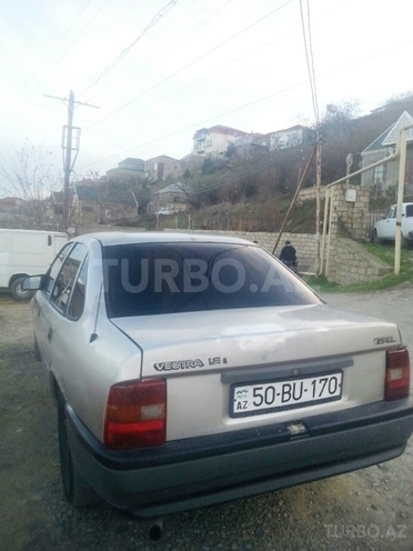 Opel Vectra 1991, 322,000 km - 1.8 l - Bakı
