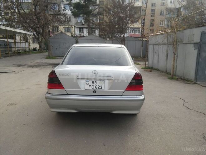 Mercedes C 240 1999, 150,000 km - 2.4 л - Bakı
