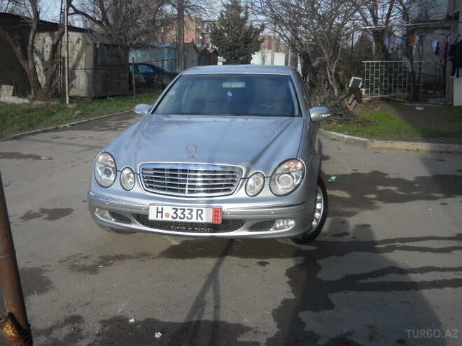 Mercedes E 220 2003, 24,500 km - 2.2 л - Sumqayıt