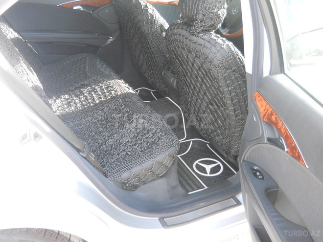 Mercedes E 220 2003, 24,500 km - 2.2 л - Sumqayıt