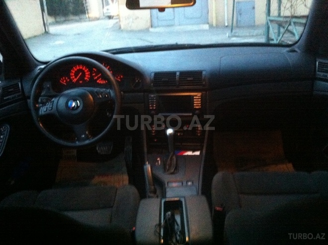 BMW 525 2002, 180,000 km - 2.5 л - Bakı