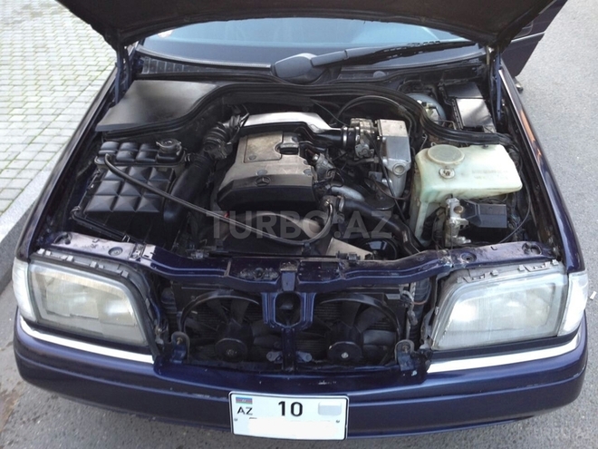 Mercedes C 220 1995, 400,000 km - 2.2 l - Bakı