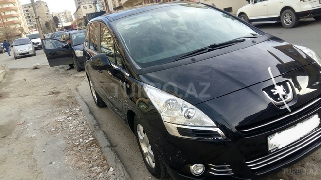 Peugeot 5008 2012, 245,000 km - 1.6 l - Bakı