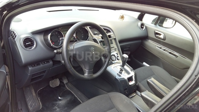 Peugeot 5008 2012, 245,000 km - 1.6 l - Bakı