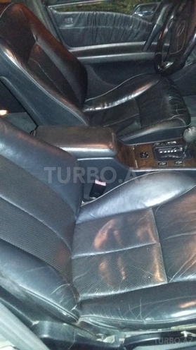 Mercedes E 200 1995, 375,499 km - 2.0 l - Sumqayıt
