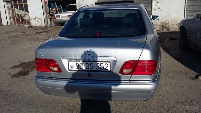 Mercedes E 200 1995, 375,499 km - 2.0 l - Sumqayıt