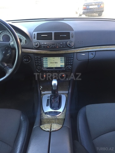Mercedes E 280 2006, 117,560 km - 3.0 l - Bakı