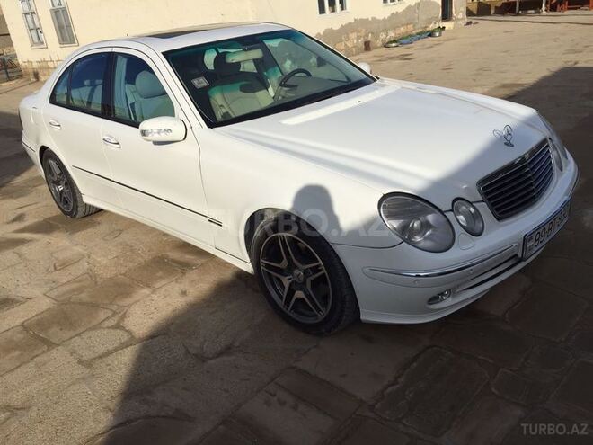 Mercedes E 240 2003, 247,000 km - 2.6 l - Bakı