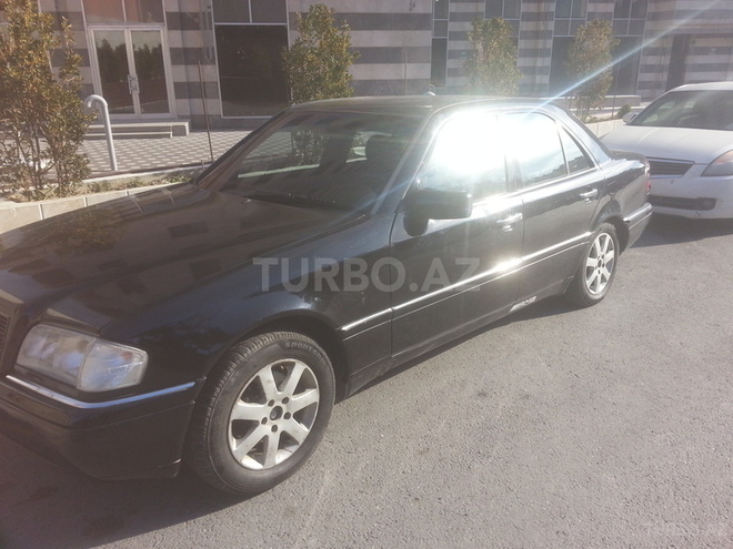 Mercedes C 280 1995, 273,000 km - 2.8 l - Bakı