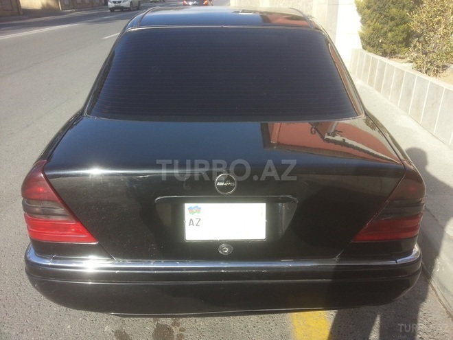 Mercedes C 280 1995, 273,000 km - 2.8 l - Bakı